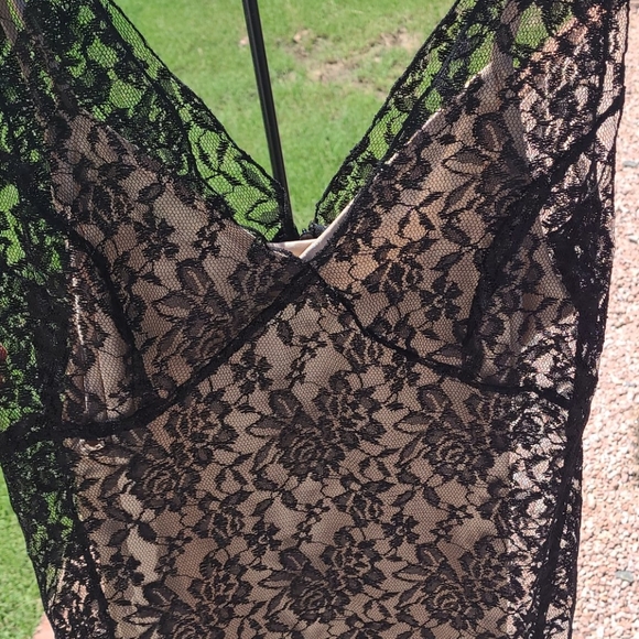NWOT Formal lace dress with slip - Picture 2 of 4